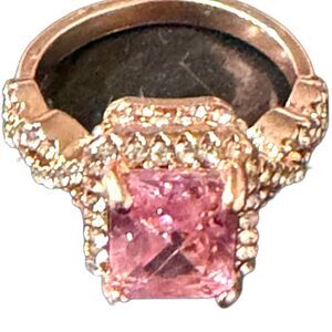 Oval cut, cubic  synthetic zirconia ring 7.5 also other sizes available